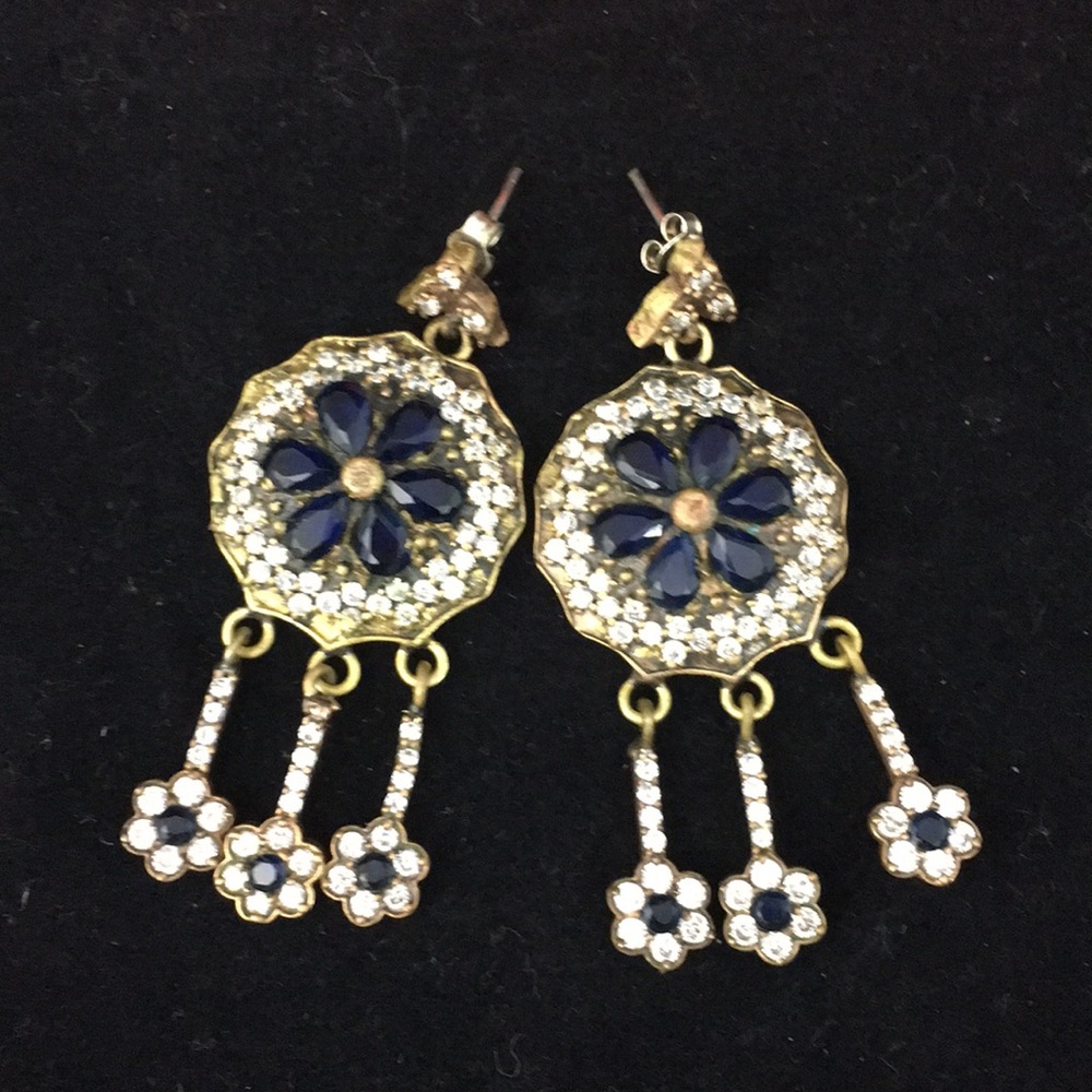 Beautiful vintage stamped 925 Turkish Earrings